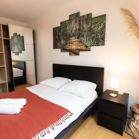 Du Moulin Blanc - Vue - Oceanopolis Apartment Brest